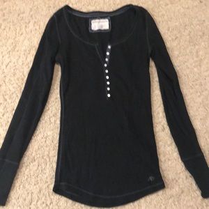 Aeropostale black stretch long sleeve shirt
